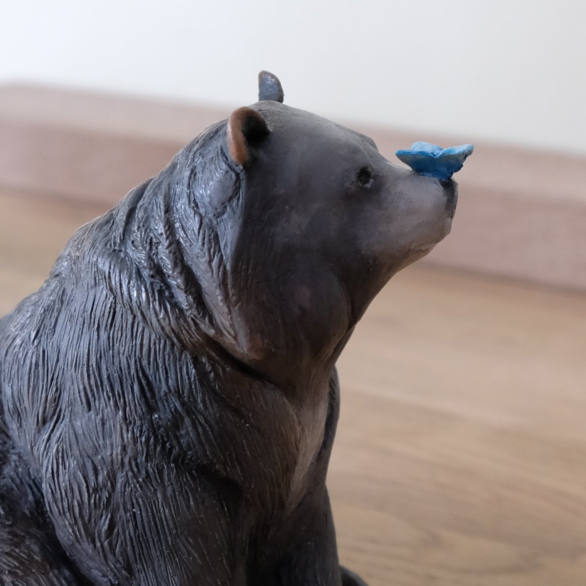 lulusce's tweet photo. the bear :) https://t.co/zXN71dPBBW