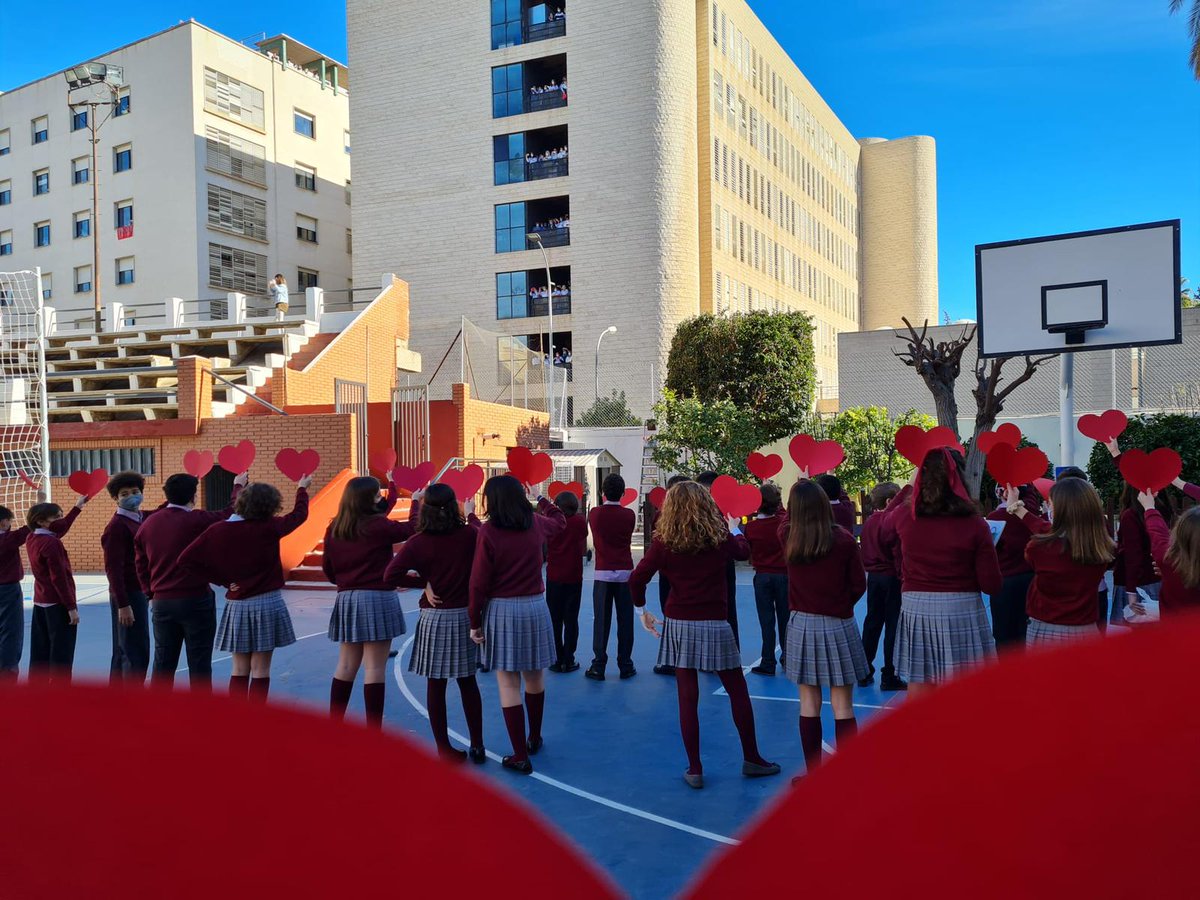 Los profesionales del #MoralesMeseguer queremos agredecer a los niños del Colegio Capuchinos este bonito gesto de corazón. ♥️