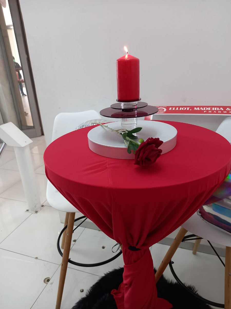 ElliotLink's tweet photo. The stage is set at Link Errol Spring Pharmacy @ BT Ngebs Mall! Go have a selfie with ur partner on our booth inside the pharmacy, tell your friends to like it on our FB pages to be the winner couple!!😍🥰😍😍🥰 https://t.co/18iDAUn3qo