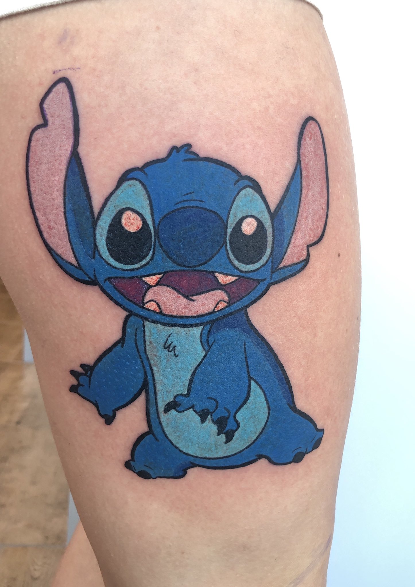 Alekskawai 🎨🐰 on X: Tattoo du jour 😙💙 #stitch