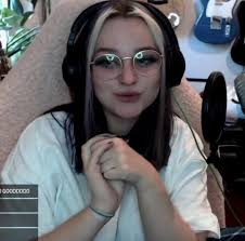 |￣￣￣￣￣￣￣￣￣￣￣￣￣￣￣|  if u like nihachu click this!        |＿＿＿＿＿＿＿＿＿＿＿＿＿＿＿|          \\ (•◡•) /            \\   /     /srs     ——     /safe   |   |           |_  |_  [rts pog]