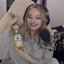 |￣￣￣￣￣￣￣￣￣￣￣￣￣￣￣|  if u like nihachu click this!        |＿＿＿＿＿＿＿＿＿＿＿＿＿＿＿|          \\ (•◡•) /            \\   /     /srs     ——     /safe   |   |           |_  |_  [rts pog]