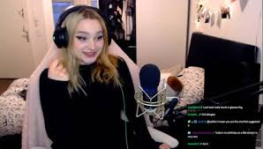 |￣￣￣￣￣￣￣￣￣￣￣￣￣￣￣|  if u like nihachu click this!        |＿＿＿＿＿＿＿＿＿＿＿＿＿＿＿|          \\ (•◡•) /            \\   /     /srs     ——     /safe   |   |           |_  |_  [rts pog]