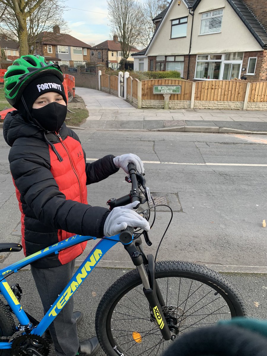 ScouserSue's tweet photo. @malvernprimary Day 2 of Braydenβs #100Moore Street Challenge. He has covered 26 streets after school today. His hands and ears were feeling the cold and he has saddle sore but he is cycling on. π΄ All together he has cycled 57 streets in 2 days. https://t.co/RWL31Pvuph