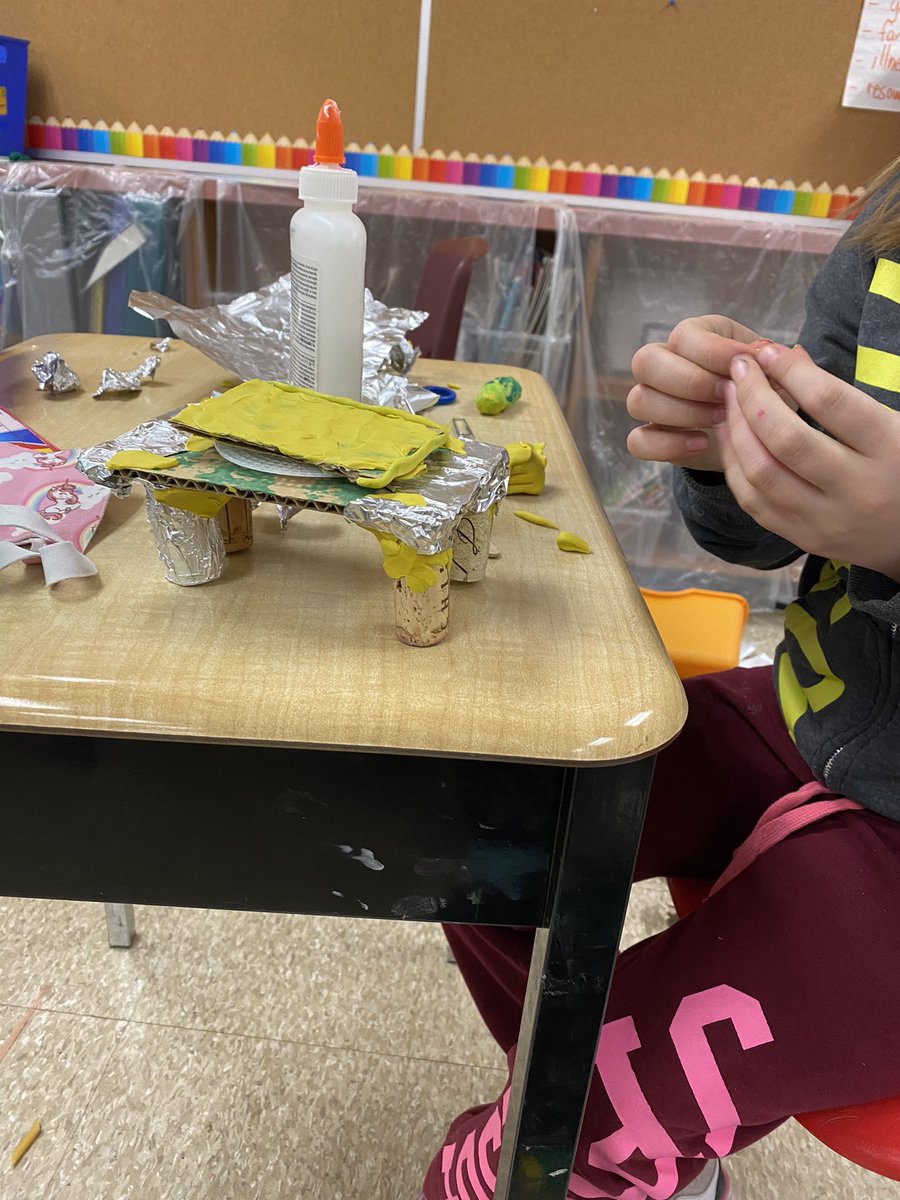 HarfstC's tweet photo. Structures building day - using posts and beams. Can it hold a rock or two? Or a waterbottle! https://t.co/egpBzhExqd