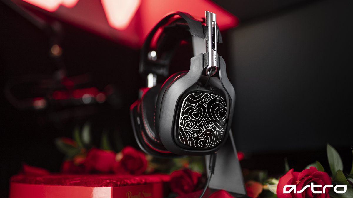 JWonggg's tweet photo. Teaming up with @ASTROGaming to do a Valentine's Day giveaway for a lovely A40 TR Headset ❤️❤️

1. Follow @ASTROTR and @JWonggg
2. LIKE &amp; RETWEET this POST
3. Reply with who your FGC Character Valentine is &amp; WHY

Example: Storm and because she is ELECTRIFYING

Giveaway ends 2/15 https://t.co/ULdOJ6r6mP