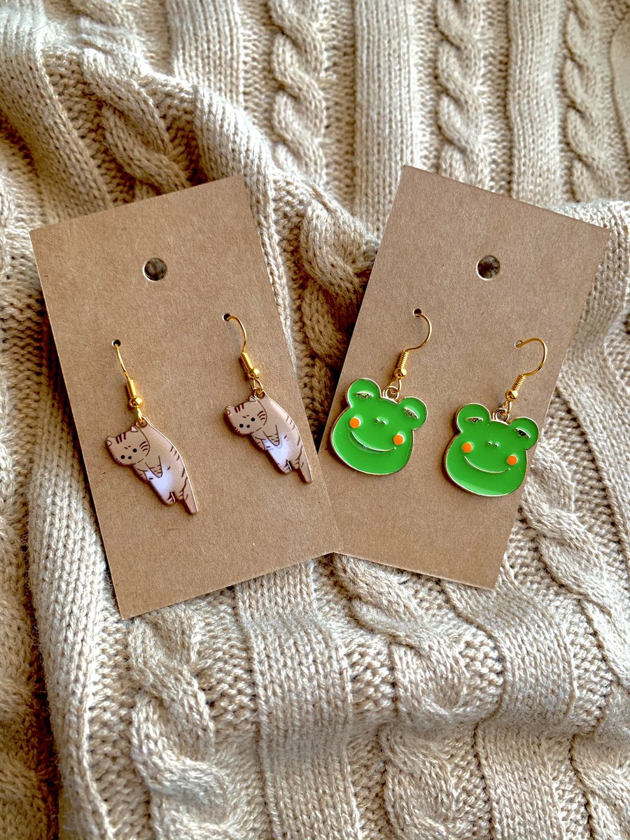 If you use code: CRESCENT you can get 10% off your whole order!! 

act fast i ship out orders soon 🌙