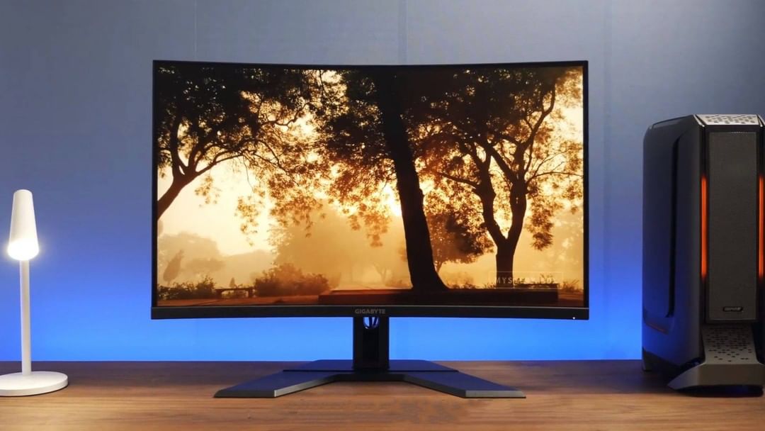 aorus_es's tweet photo. Más inmersivo, más involucrado 😎
G32QC 👉https://t.co/Q6N4VFYsFt
✔Native 1500R
✔1ms Response Time
✔165Hz
✔Ergonomic Design
#G32QC #MonitorGaming #GigabyteMonitor https://t.co/3otRpGjJZf