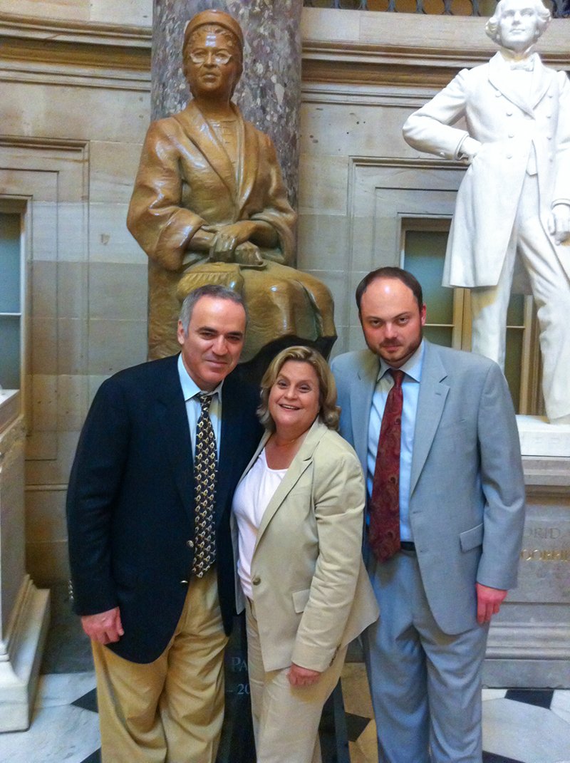 Mig Greengard (@chessninja) on Twitter photo Of course. Vladimir is one of the good guys in more ways than one, and I'm happy he's still with us. (I also checked if the FSB team followed him to the US, because I was with him on a couple of DC visits! Here with <a href="/Kasparov63/">Garry Kasparov</a> & the great <a href="/RosLehtinen/">Ileana Ros-Lehtinen</a>. (And Rosa Parks.)) Of course. Vladimir is one of the good guys in more ways than one, and I'm happy he's still with us. (I also checked if the FSB team followed him to the US, because I was with him on a couple of DC visits! Here with <a href="/Kasparov63/">Garry Kasparov</a> & the great <a href="/RosLehtinen/">Ileana Ros-Lehtinen</a>. (And Rosa Parks.))