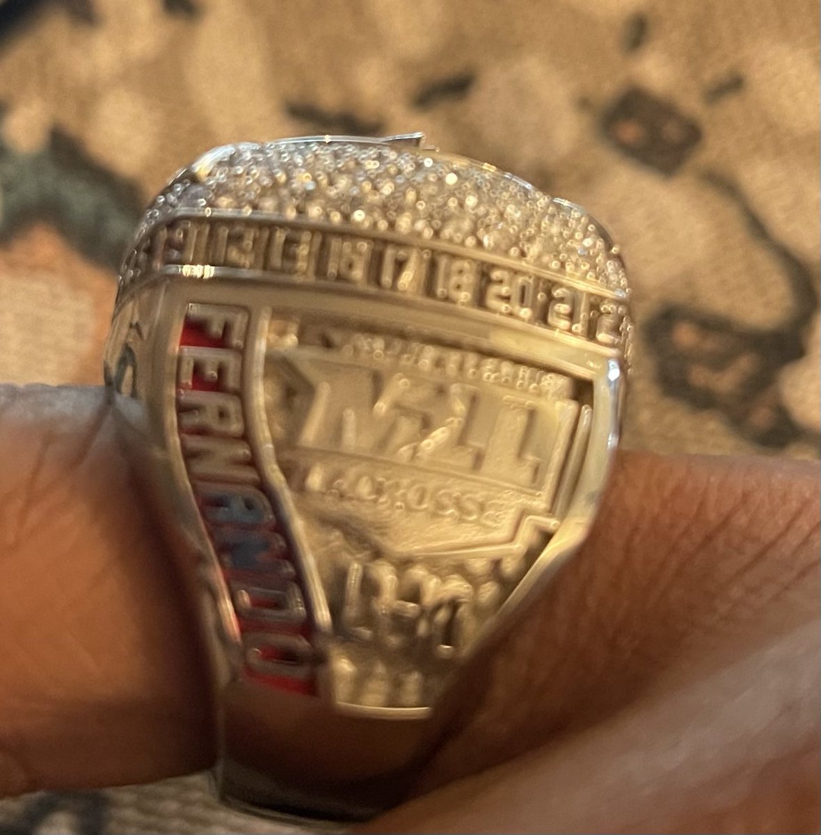 Ron_tron3000's tweet image. I know there’s a lot more guys out there more deserving than me, but I am thankful to had been a part of the journey with the #BostonCannons (@PLLCannons) for the very short time I was! Thank you for letting me be a part of the ride @MLL_Lacrosse  and @CoachQuirk #EBUG