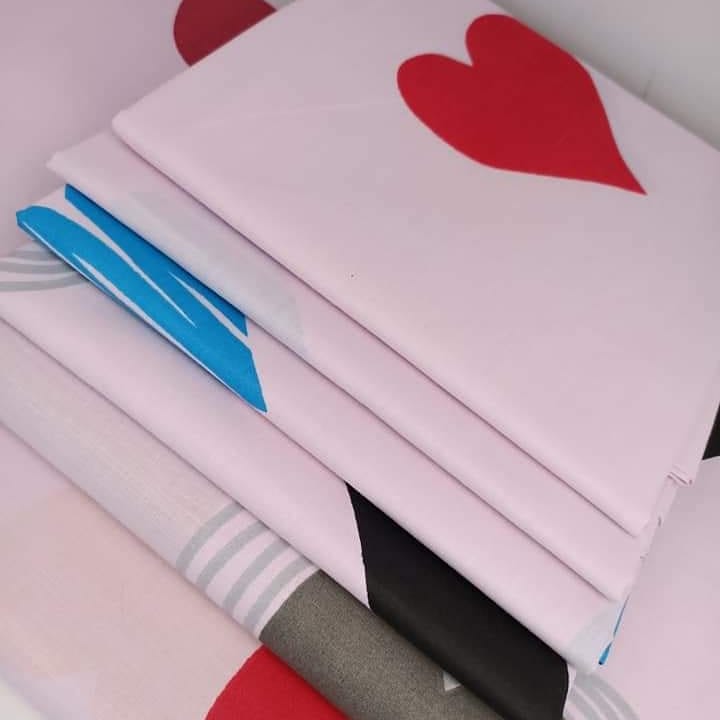 lydiahmorah's tweet photo. Call;0798622885
Pure cotton bedsheets available
Available in 5*6,6*6,7*7sizes
A set has 2 bedsheets and 4 pillowcases
#homedecor

#BlackTwitter https://t.co/yHf6yfKTiH

#newsgang