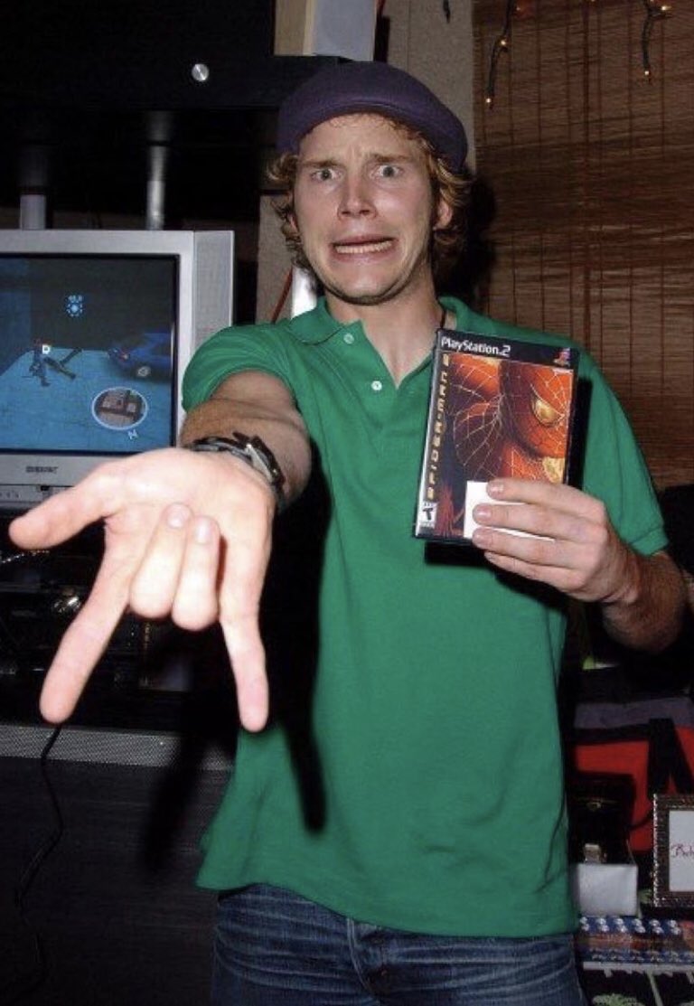 RT @EARTH_96283: Chris Pratt holding a copy of Spider-Man 2: The Game (2004) for PlayStation 2 https://t.co/YEDGQP0xHg