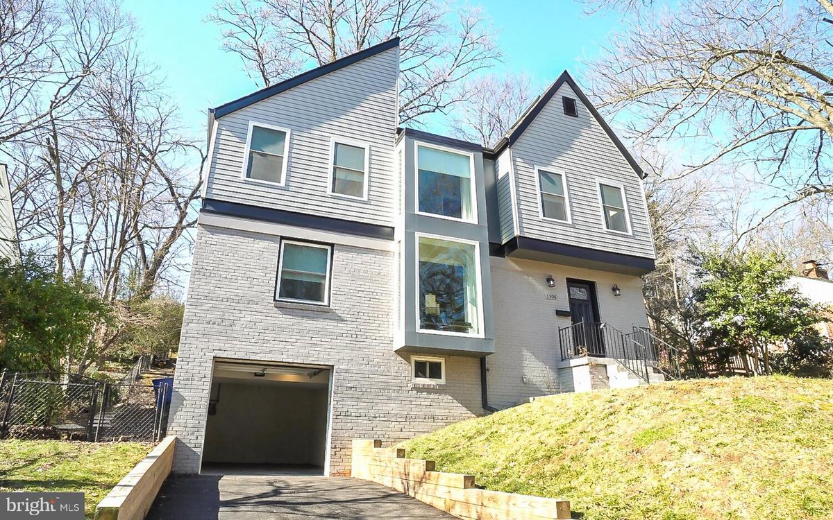 Check out 20 of the hottest #newhomesforsale in Alexandria, VA >> lnkd.in/dZ-RBPr. #alexandriava #realestate #northernvirginia #dmv #virginia #fairfaxva #oldtownalexandria #dc #springfieldva #woodbridgeva #alexandria #fairfaxcounty #alexandriavirginia #nova #northernva