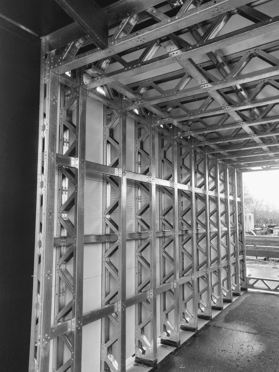 IoFasek's tweet photo. @space_stations I can test this lightweight construction filled with polyurethane https://t.co/wIkfAybnCB