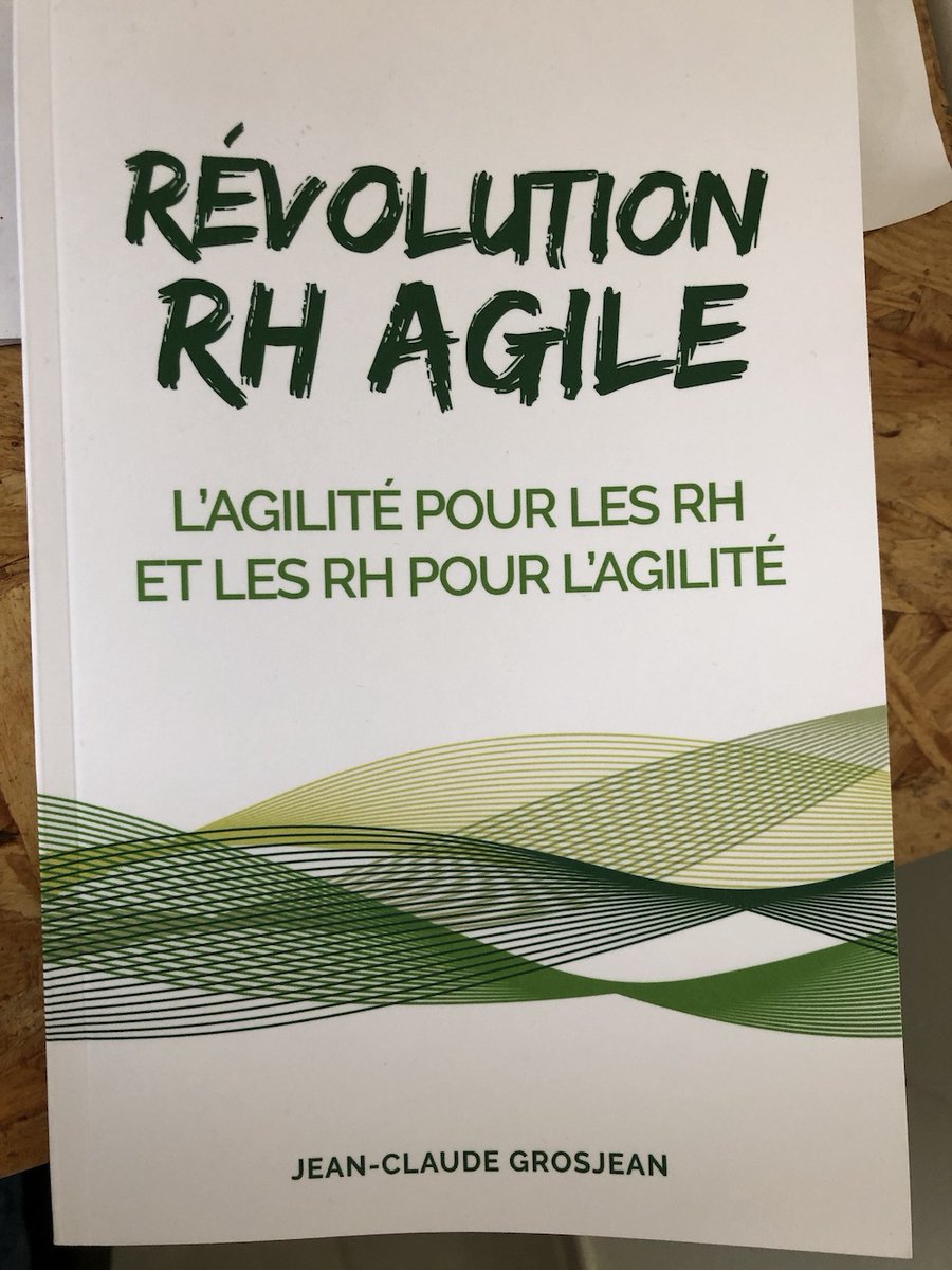 dbroc's tweet photo. @jcQualitystreet 
Encore un régal de lecture. Merci pour ces ouvrages importants, avant-gardiste (quoique…) et limpides https://t.co/mmJ58wSsag