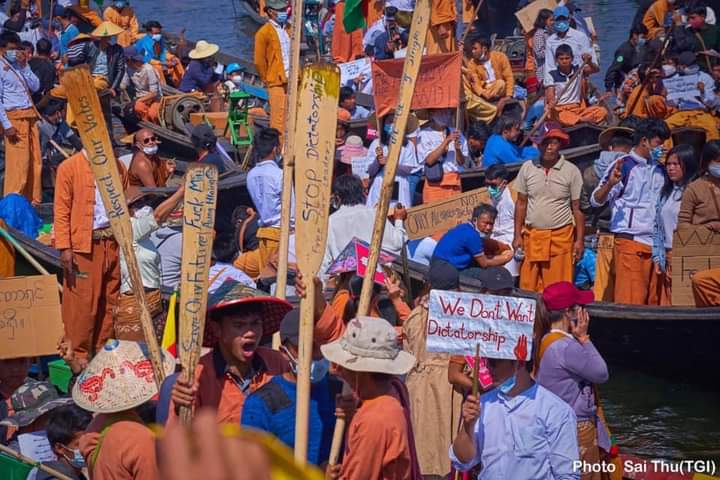 FIGHT FOR DEMOCRACY
Floating Revolution, Inle Lake, Myanmar.
#WhatsHappeningInMyanmar
#Feb11Coup