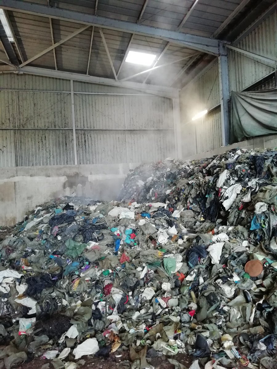 Cette semaine, nos équipes ont mis en service une centrale Thermovoltaïque à Saint-Perdon dans les Landes sur un site de Dalkia Wastenergy. 
La centrale va permettre de sécher les déchets en refus de tri qui seront par la suite valorisés en Combustibles Solides de Récupération.