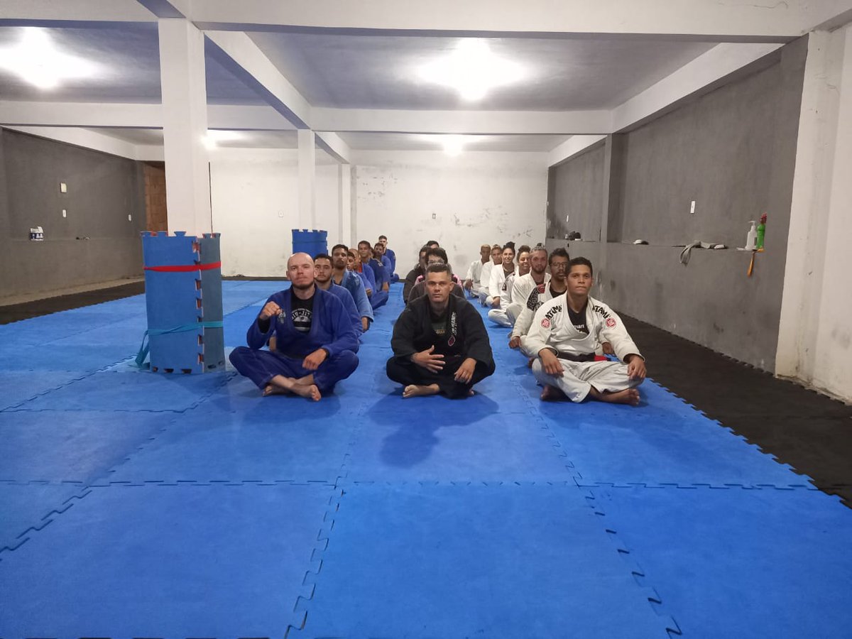 bernardojjrg's tweet photo. Treino forte https://t.co/ECXul3LeSK
