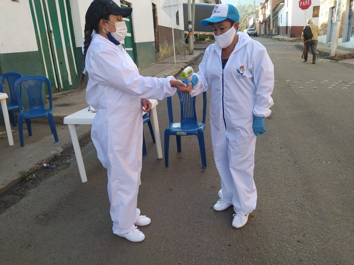 funproyeccion's tweet photo. Culminamos con éxito entrega en @AlcaldiaSochaB De 1578 RPC de sus 4 IE (Pedro Jose Sarmiento, Normal Superior, Matilde Anaray, los libertadores) en sus 21 sedes @PAlimentarioBoy @GobBoyaca https://t.co/RMtGqg6Szd