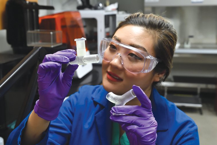 . @helen_xun (MD candidate;  @HopkinsMedicine) worked with  #HopkinsEngineer researchers to design and develop 3D-printed ventilator splitters to help treat patients with acute respiratory distress syndrome caused by COVID-19.Learn more:  https://hub.jhu.edu/2020/04/02/3d-printed-ventilator-splitters-for-covid-19/ #WomenInScience