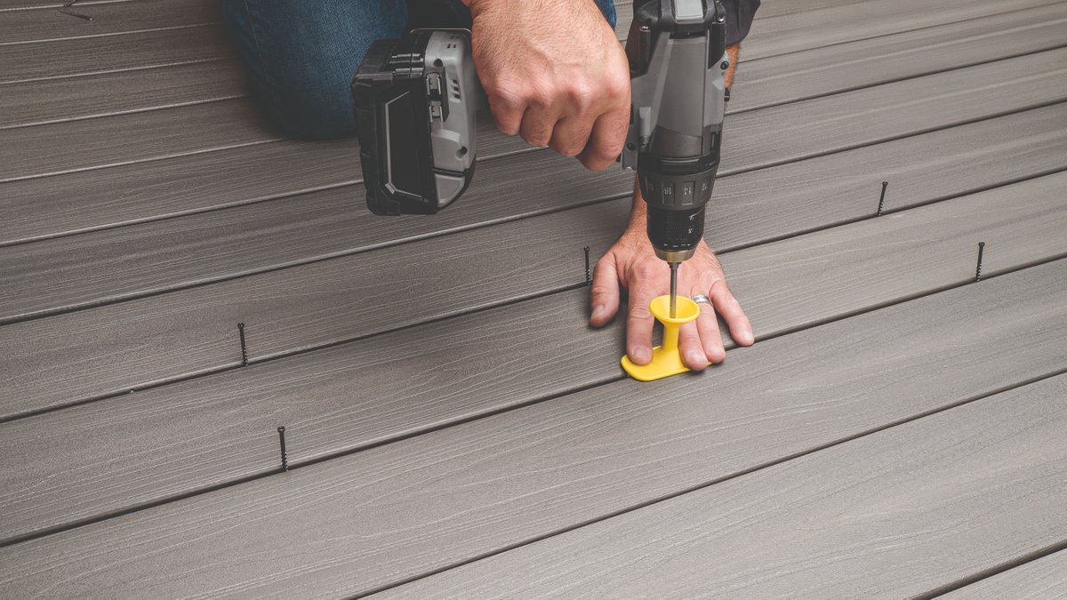 Have you heard? #Fiberon and #CAMO are partnering! We’re thrilled to enhance our installation experience by adding the latest innovations to our hidden grooved fastener program from an industry leader like CAMO. fiberondecking.com/our-company/ne….
#Fiberondecking #Partnership