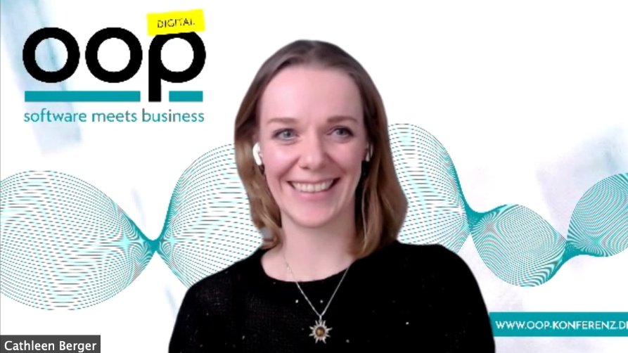 oop_conference's tweet image. Many thanks to @_cberger_ for her amazing #keynote &quot;A Sustainable Internet. Missing Pieces to a Healthy Future&quot; at #OOPdigital! #OOP2021