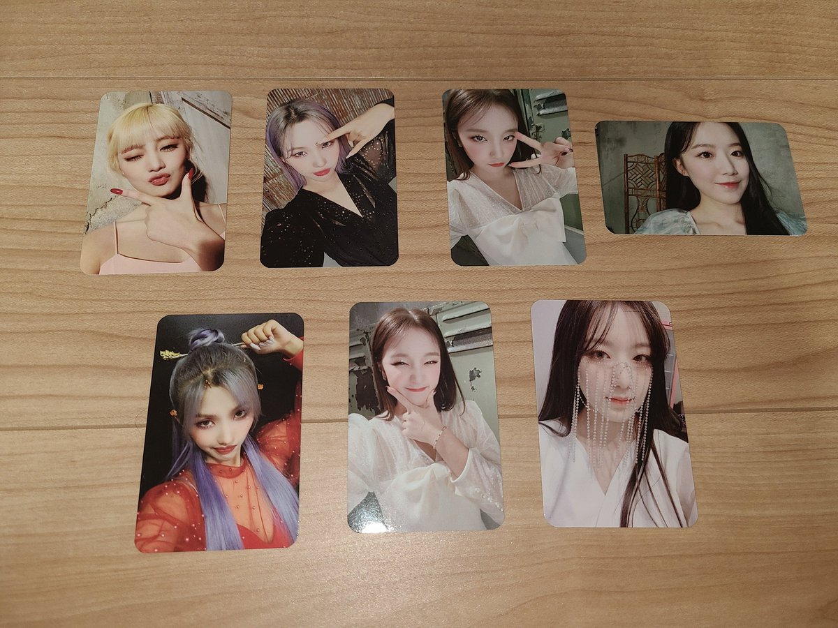misoshiru_0118's tweet photo. (G)I-DLE I burn   特典　トレカ　交換

【譲】画像☺️のもの
Music Korea　ミンニ　ソヨン　ウギ　シュファ
Apple Music　ソヨン　ウギ　シュファ
Beatroad          ミンニ　ソヨン　シュファ
MMT          スジン(買取NG)

【求】買取　もしくは　♥️のミヨントレカ

#여자아이들 #GIDLE #あいどぅる https://t.co/FJXbQYyG8v