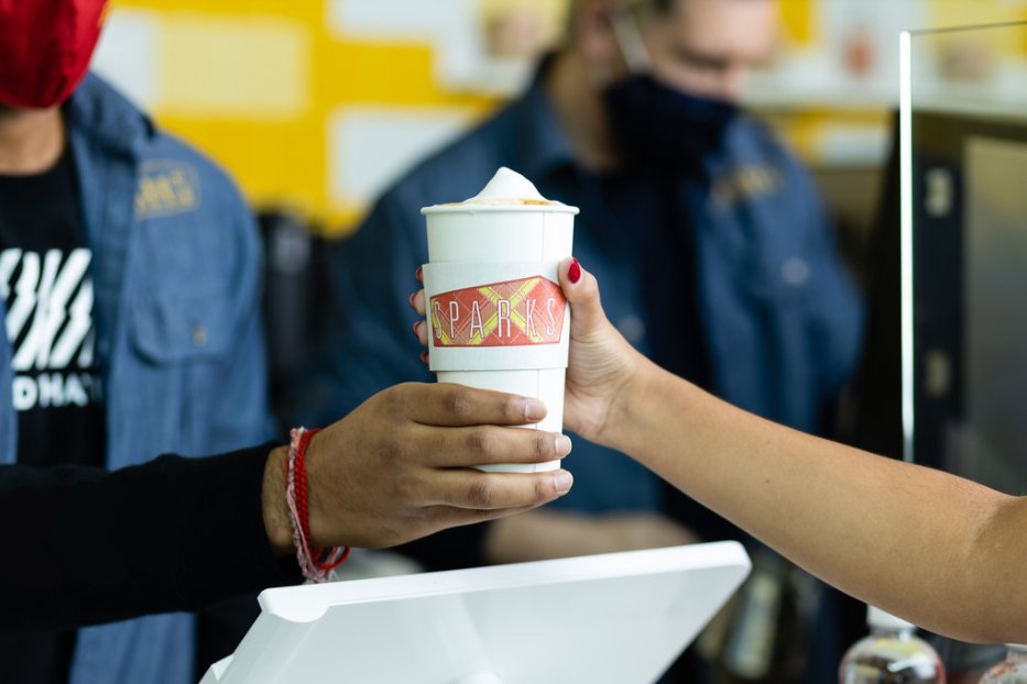 Who else is thankful that they can get their caffeine fix at @sparksaeshm again!? ☕😋

We sure are! 🙋‍♂️🙋‍♀️🙋‍♂️🙋‍♀️

#ThankfulThursday #AESHM #studentruncafe #innovation #FeedtheSpark #cycloneseverywhere #AMD #EVENT #HspM #ISU