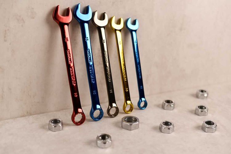 drapertools's tweet image. Who said tools had to be boring?!🔧🌈
 
‘’Durable, strong, and let’s face it: they’re good to look at! Great for anyone who has a unique style and loves to add some colour to their tool bags.’’ 
📸@melatkinsonplumbing

#drapertools #tools #spannerset #spanners