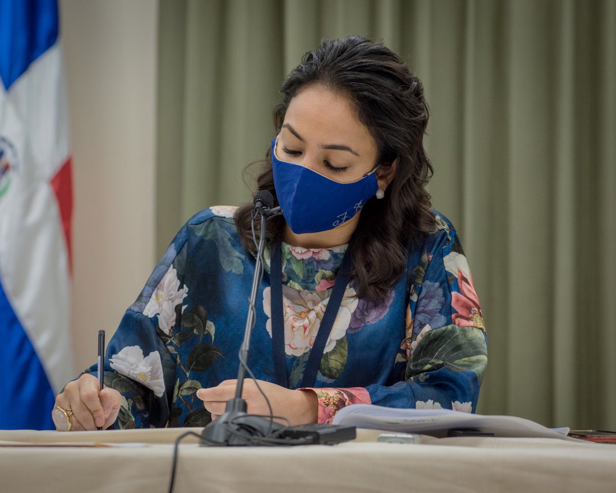 bloquesenadoprm's tweet photo. Comisión bicameral para continuar estudiando el proyecto de ley de ordenamiento territorial, uso de suelo y asentamientos humanos.
-
Hoy recibimos a miembros del @CONEP_RD para tratar inquietudes sobre el proyecto.

-
#BloquePRM #SenadoresPRM https://t.co/RYjwDClkvK