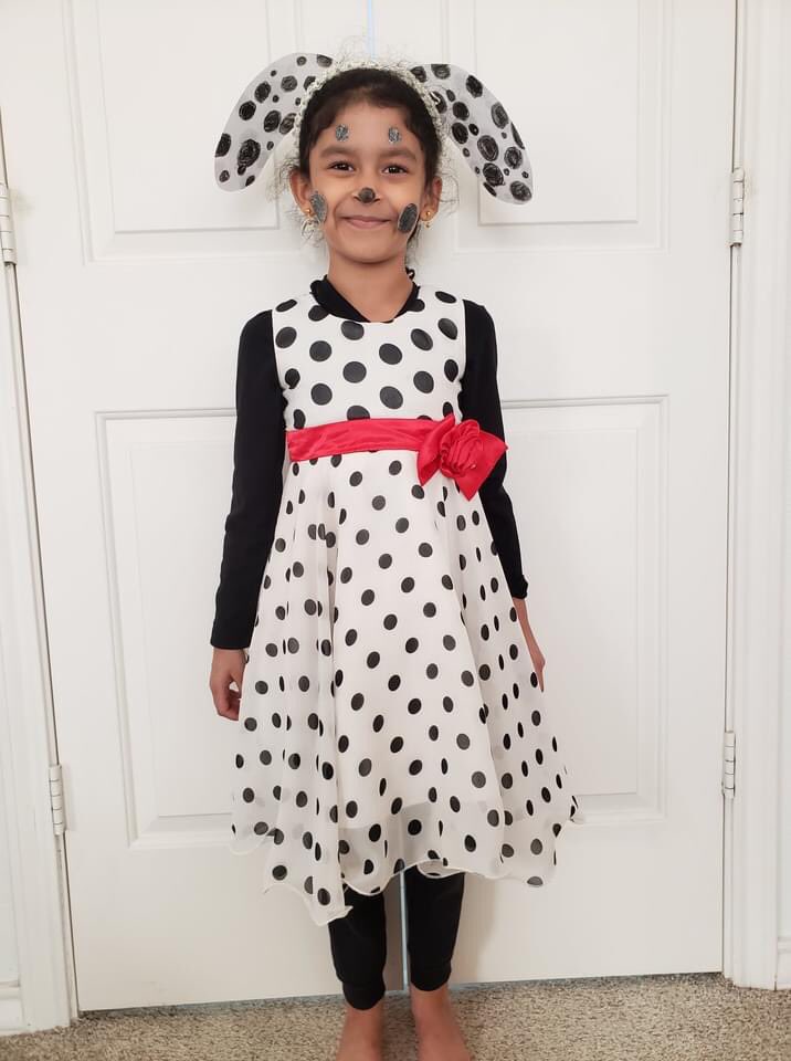 Skaggs Kindergartners celebrated 100 (and one) days of school at home and at school!