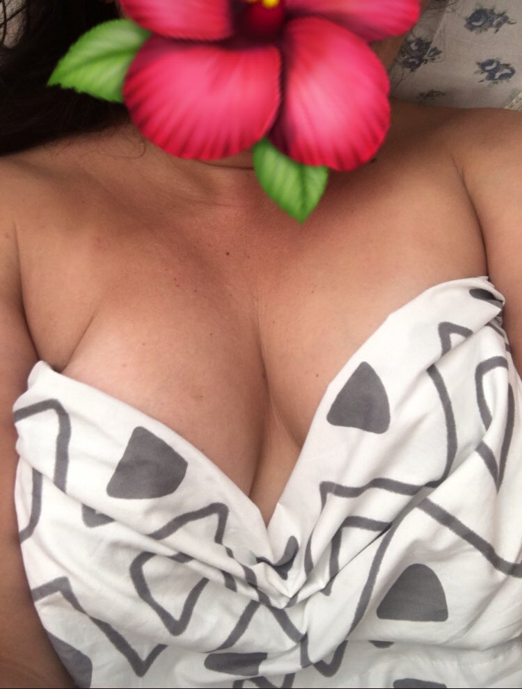 MMP39933515's tweet photo. Aún flojeando y un poquito perdida por mis vacaciones...disfruten mi regalito y un feliz jueves para todos !!!! 😘@cgindigo76 https://t.co/9hCZSLGp2D