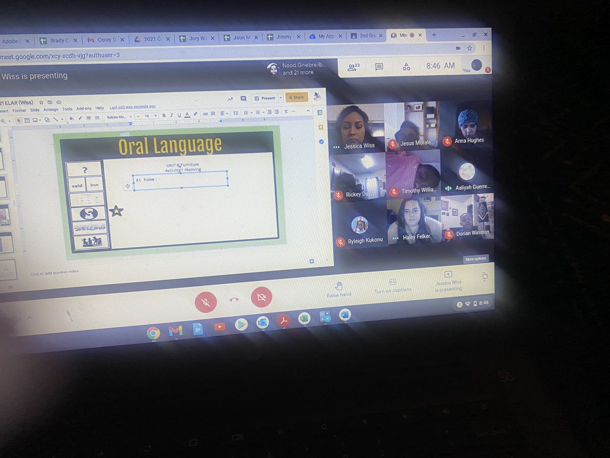 JanaeCapshaw's tweet photo. 2nd grade scholars engage in Neuhaus virtually! #MESgrit https://t.co/3n34pKQ5eN