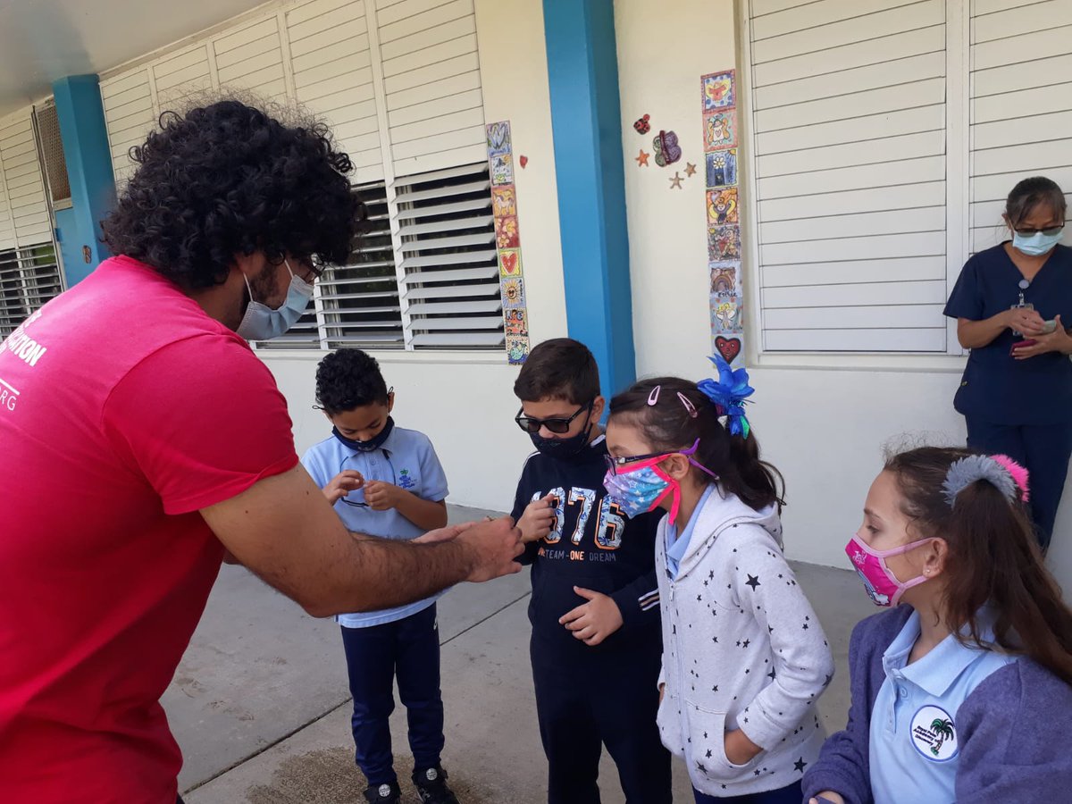 RoyalPalmElem's tweet photo. Outdoor learning allows our students an opportunity to enjoy and appreciate nature, especially in our Food Forest! Thanks @EducationFund great Science  lesson. #PartnersInEducation #outdoorlearning @MDCPSSouth  @STEMDesignation https://t.co/gcmNRgeX6R