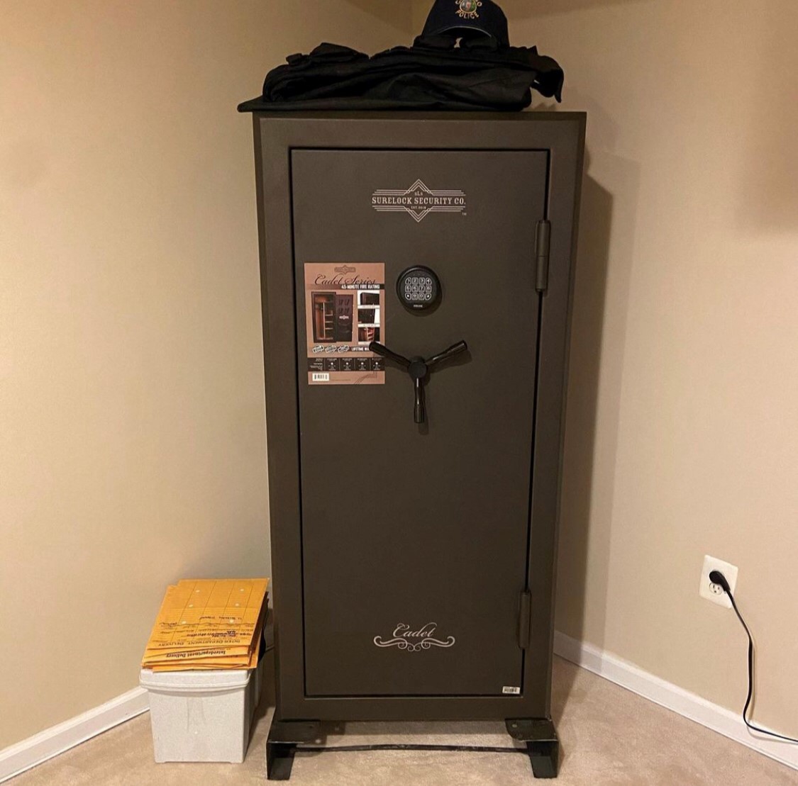 Surelock_Co's tweet photo. "New @surelock_security_company #Cadet24 safe." - @earp_vendetta_ride
Add protection & peace of mind to your home at: https://t.co/rOEBEf8sIO
.
.
#SureLockSecurity #SLS #SureLockSecurityCo #SureLockSecurityCompany #GunSafe #HomeSafe #Gun #HomeSecurity #ProtectWhatCantBeReplaced https://t.co/XVKMzRwZXh