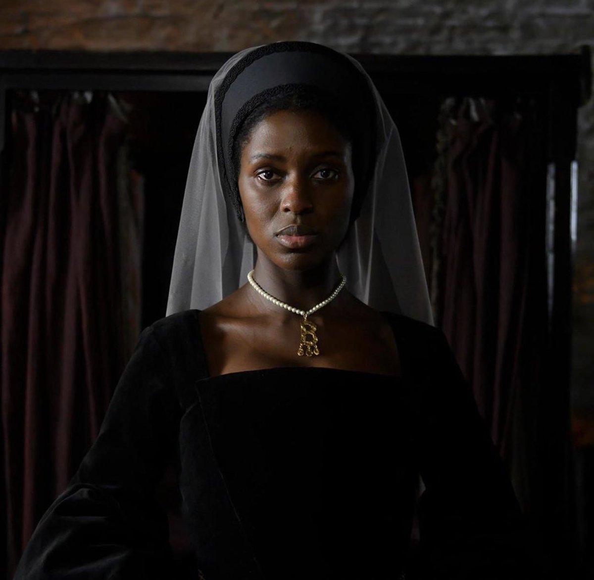 first look at jodie turner-smith as anne boleyn in a new mini series that will focus on the last few months of anne’s life and will be released this year