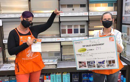 StayCeeBeeTHD's tweet image. Some #hd274 J-Town FIRE 🔥 Shout out to D59 Specialist Becky for closing an awesome $$ window treatment order !! BOOM 💥 #WeInstall @ReneeDauphinee @DavidRomanHD @dannyg75382663 @Chris_J_Mangino @gayle_lkgayle We ARE the HOME DEPOT !! 🍊