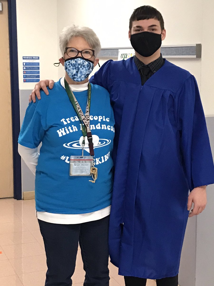 LewisvilleLC's tweet image. Today we are a “sea of kindness” by wearing our kindness shirts and all shades of blue. #LISDBEKIND #LLCaccelerates