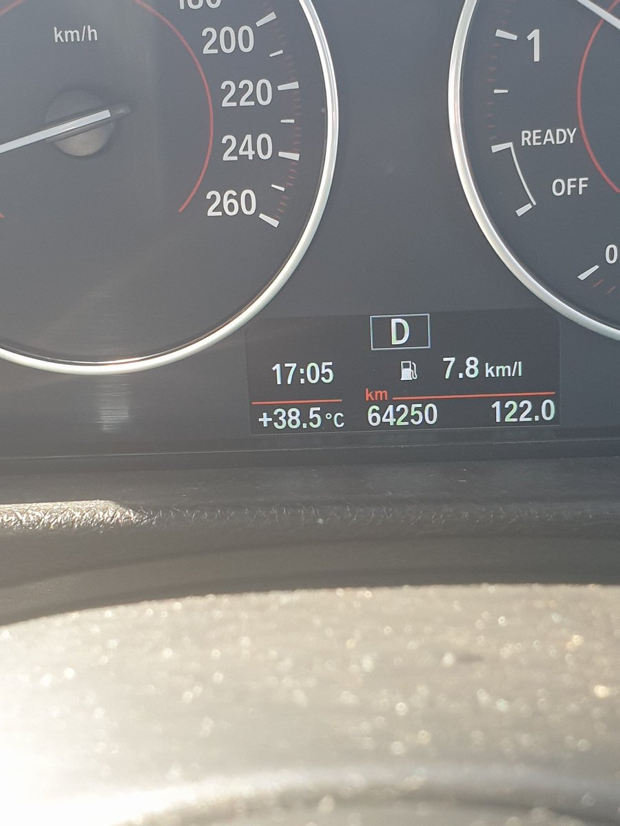 stormwyn's tweet photo. Worcester speel ook saam, nou raak druiwe ryp. https://t.co/BRcmImbUok