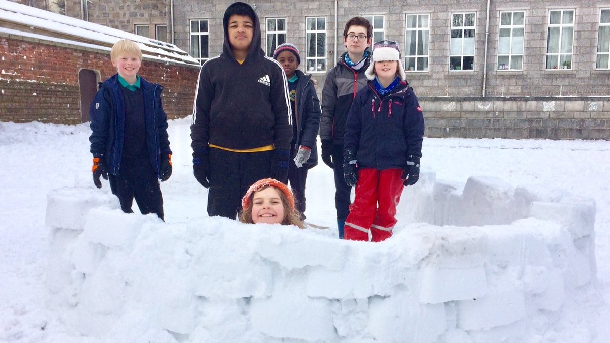 Construction engineering, project planning, teamwork, and leadership skills ... all in an afternoon's work for the P567 children <a href="/stjosephsabn/">stjosephsprimary</a> hub.

#AberdeenLearns
#science 
#STEM