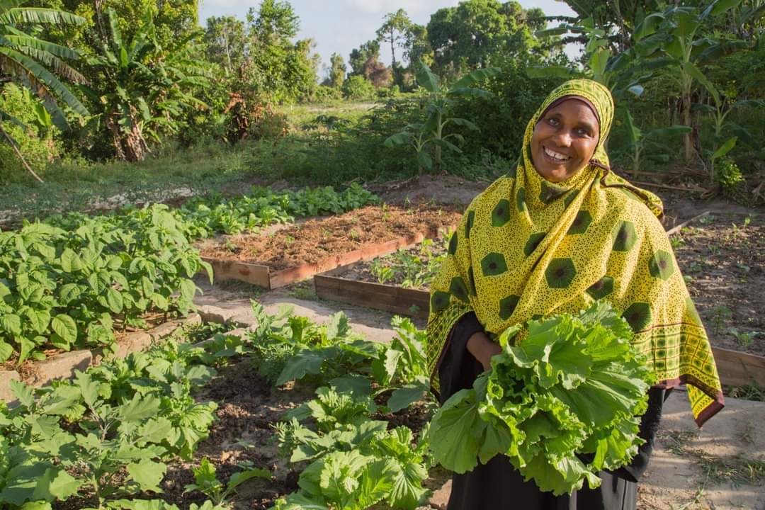 Happy #InternationalDayOfWomenInScience Meet Siti, an agricultural expert and the 1st person to become a certified #permaculture practitioner in Pemba! As CF's Agricultural Officer, Siti has directly trained 100s of women in permaculture and #climateresilientagriculture