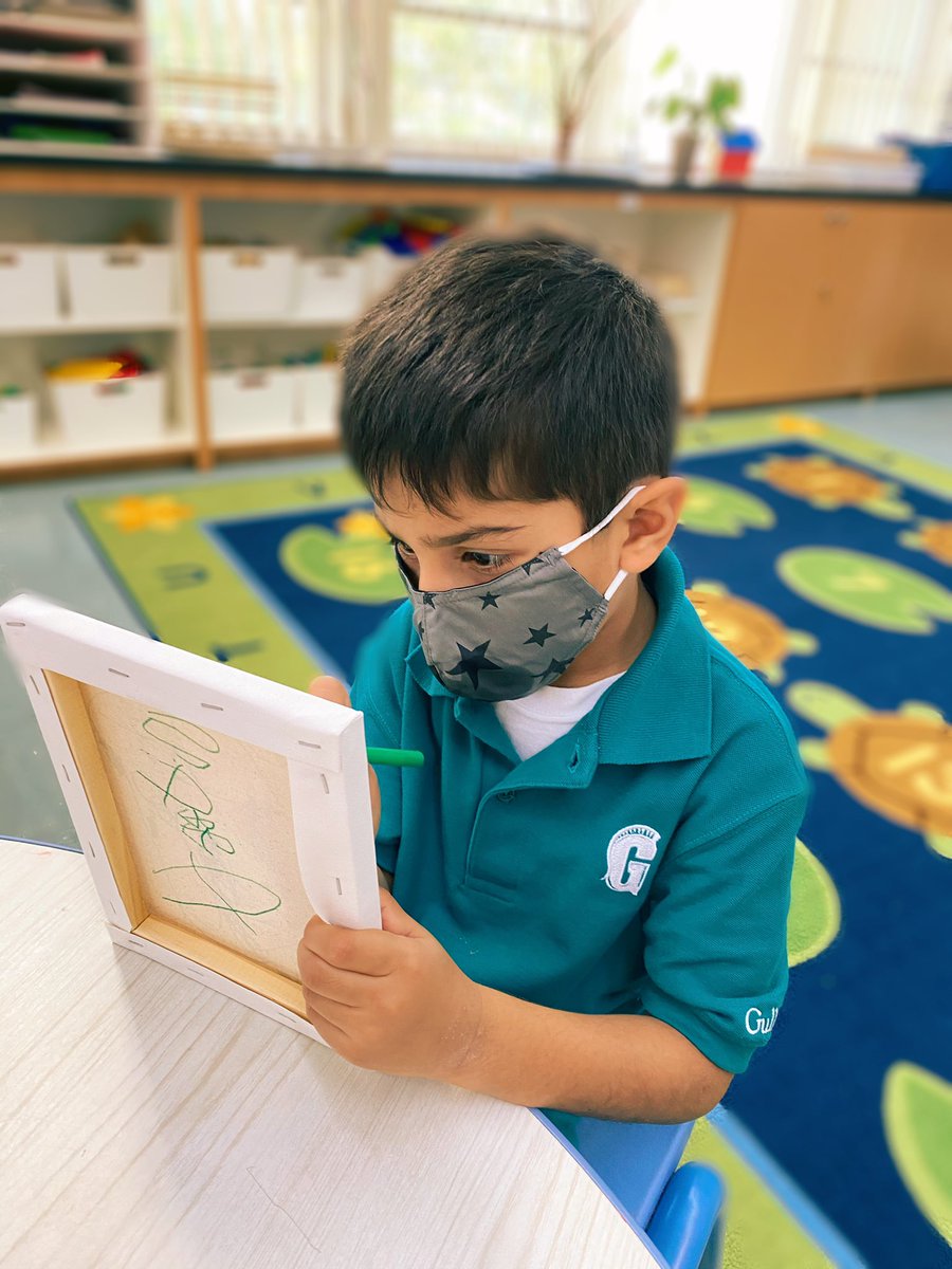 Valentines Day crafting in JrK 💕 <a href="/GulliverPrep_/">Gulliver Preparatory School</a>