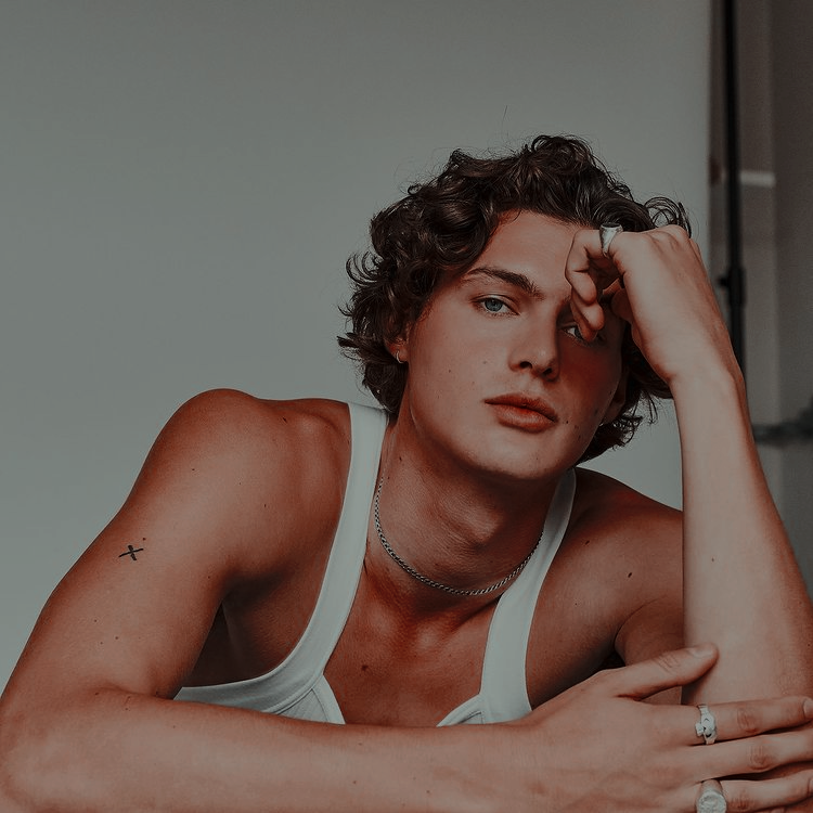 ㅤㅤ         
ㅤㅤ❛ 𝗔𝗦𝗦𝗧𝗥𝗢𝗚𝗥𝗔𝗠 𝗣𝗢𝗦𝗧 ❜ㅤㅤㅤ 
ㅤㅤ ㅤ˗ˋ⊹ @ ᴀsᴛʀᴀʟʙᴀsɪʟɪsᴋ ⋰ˎ˗

ㅤㅤ           ╰────new phone who dis.
ㅤ