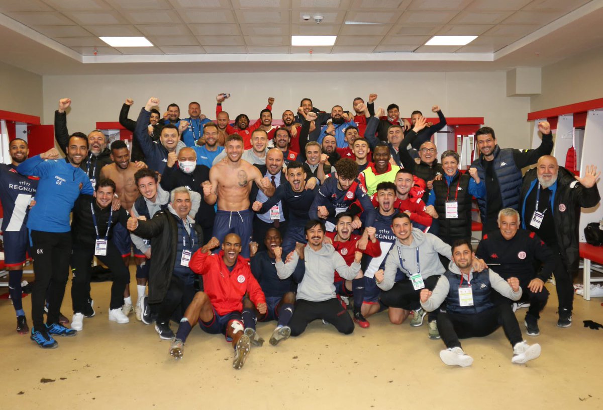 #BizAntalyasporuz  <a href="/Antalyaspor/">Onvo Antalyaspor</a>