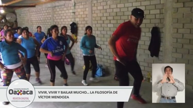 German_Espinosa's tweet photo. Víctor Mendoza, bailarín profesional con 10 años de experiencia, comparte sus conocimientos en el CAPCE, donde es instructor de baile fitness. Su mayor satisfacción es contribuir a que la ciudadanía tenga una actividad física que ayude a cuidar su salud.
https://t.co/bZYODdM97Q https://t.co/t7XHgAK5q1