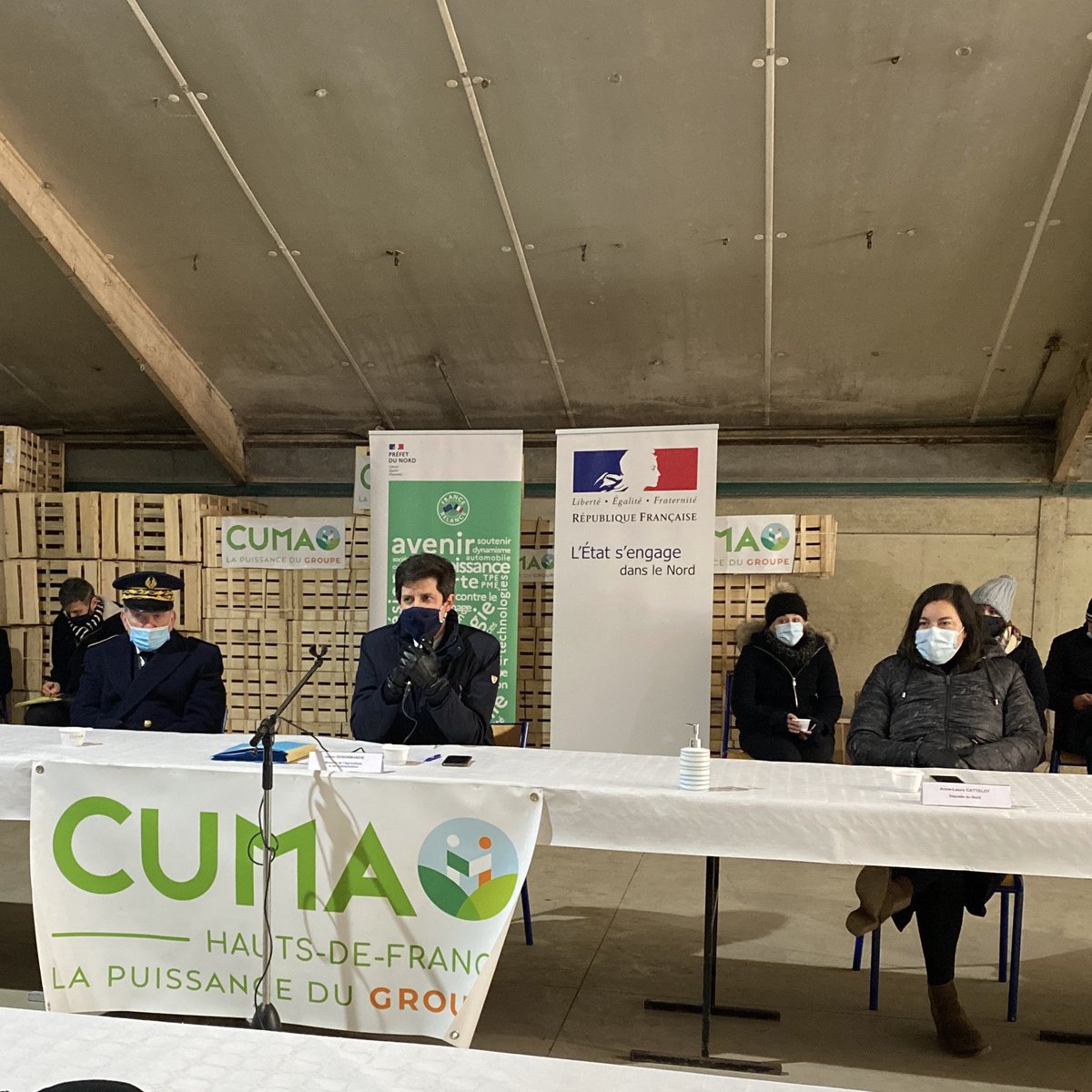 📍 #FranceRelance se déploie sur notre territoire. Dans le Nord, à la rencontre des agriculteurs de la CUMA d’Elincourt, qui vont bénéficier de financements pour renouvellement matériels.