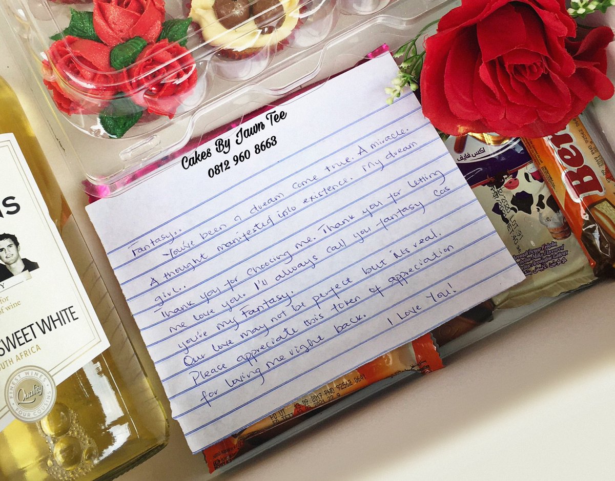 JawnTeee's tweet image. Valentine came early for Fantasy 🥰❤️
Had to zoom in so you see what I wrote 🙂