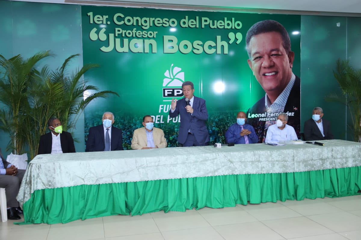 Leonel dice Gobierno debe priorizar salud y alza en los precios de productos de primera necesidad dlvr.it/RsVtLH #NDigital