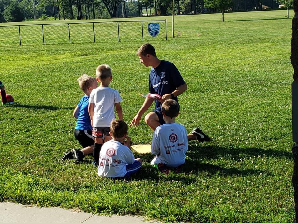 CoachCraigScot1's tweet photo. FREE COACH WEBINAR- Delivered to you by ‘Youth Soccer Coaches’
Monday 15th February
@CoachGem and @RichardCashman1 to discuss ‘Coach-Athlete Relationship’, ‘Long Term Athlete Development’ and ‘Parents in Youth Soccer’.
Sign up for the zoom link here https://t.co/uYullWB2uw https://t.co/fbAlElNOE3