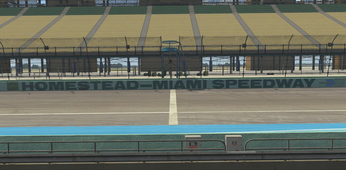 Race_OSCA's tweet photo. Last week we were on the high banks of virtual @DAYTONA.  This week we race on the virtual @HomesteadMiami oval.  It's race day for the "This league is all about fun 100 presented by @dwest___"
#iRacing #OSCAonKBRN https://t.co/yE0TxWlzMG